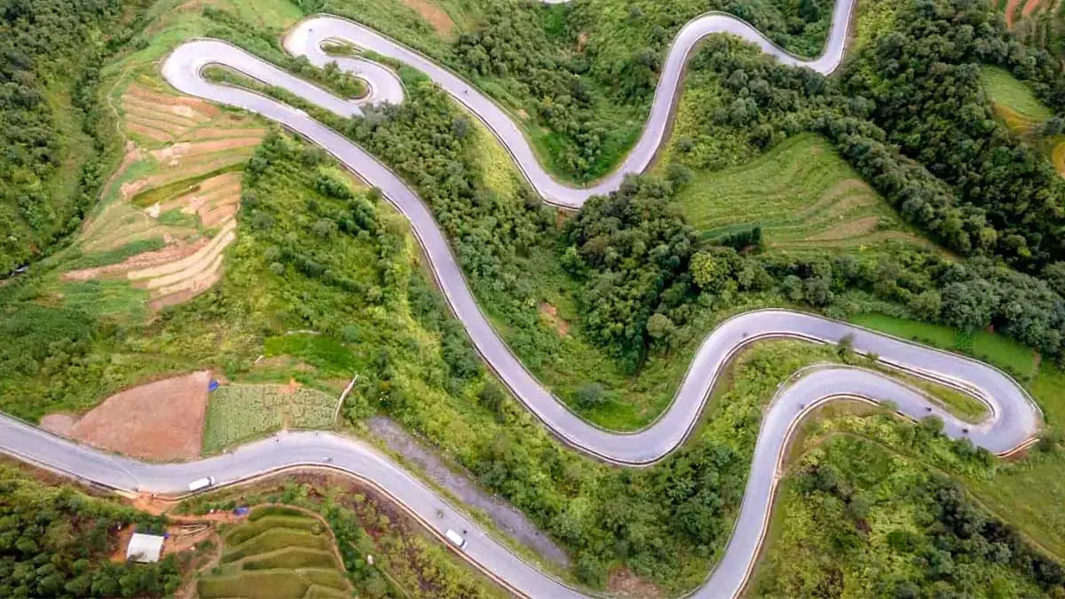 Chin Khoanh Pass on the Ha Giang Loop