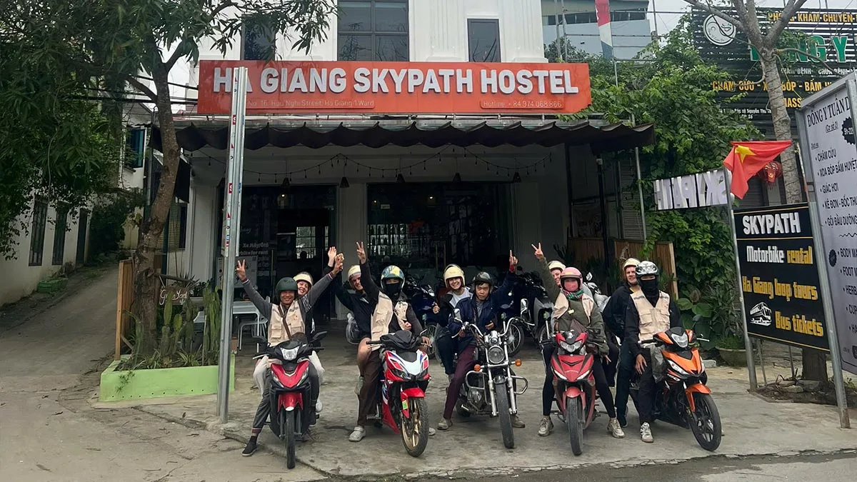 Experienced traveler self-riding on the Ha Giang Loop